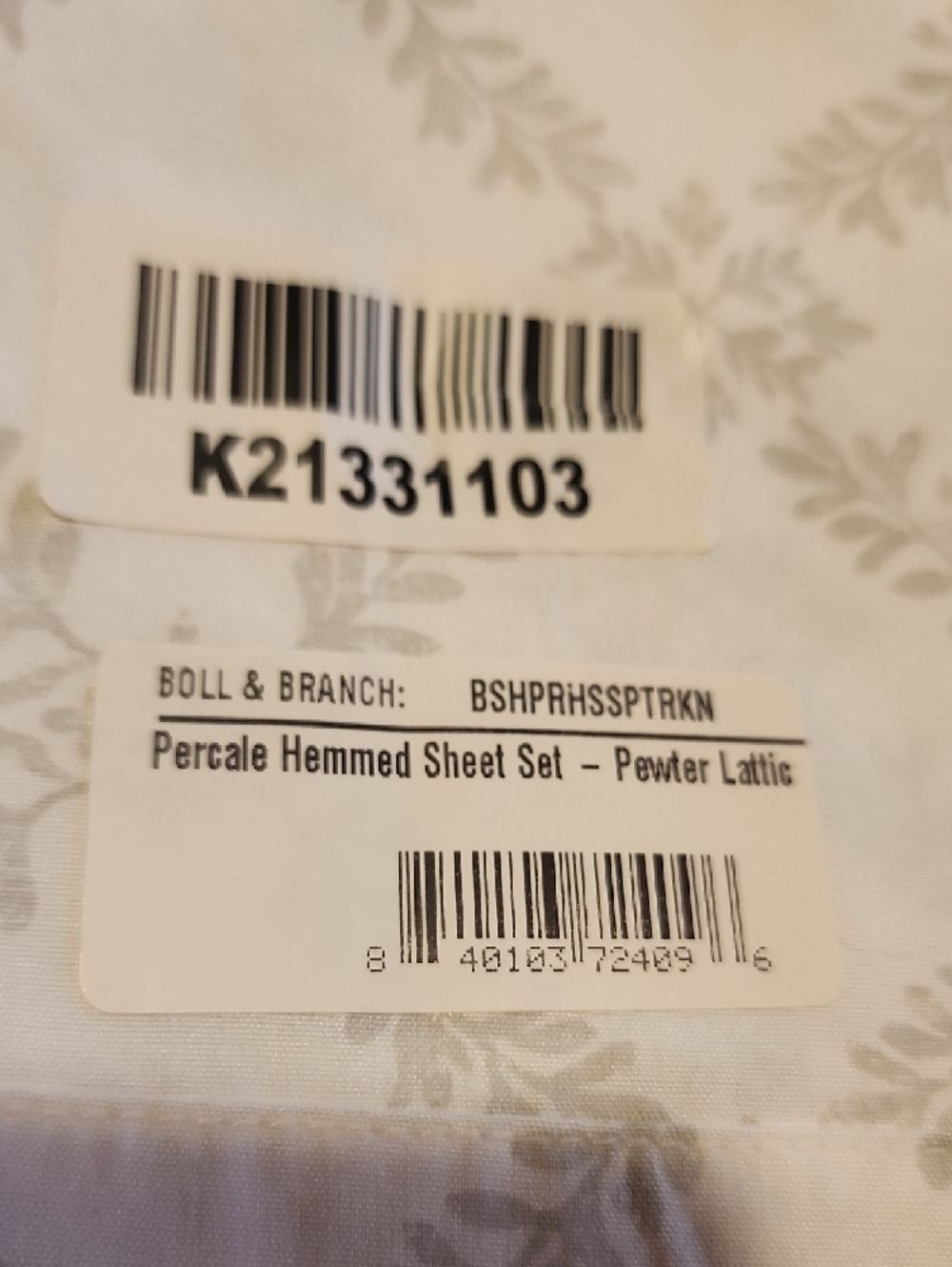 Signature Hemmed Sheet Set — Light Gray Floral - Picture 9 of 9
